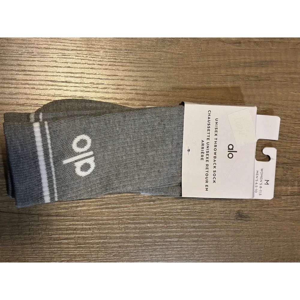 Alo Yoga Unisex Throwback Sock Athletic Heather Grey White A0357U Size M